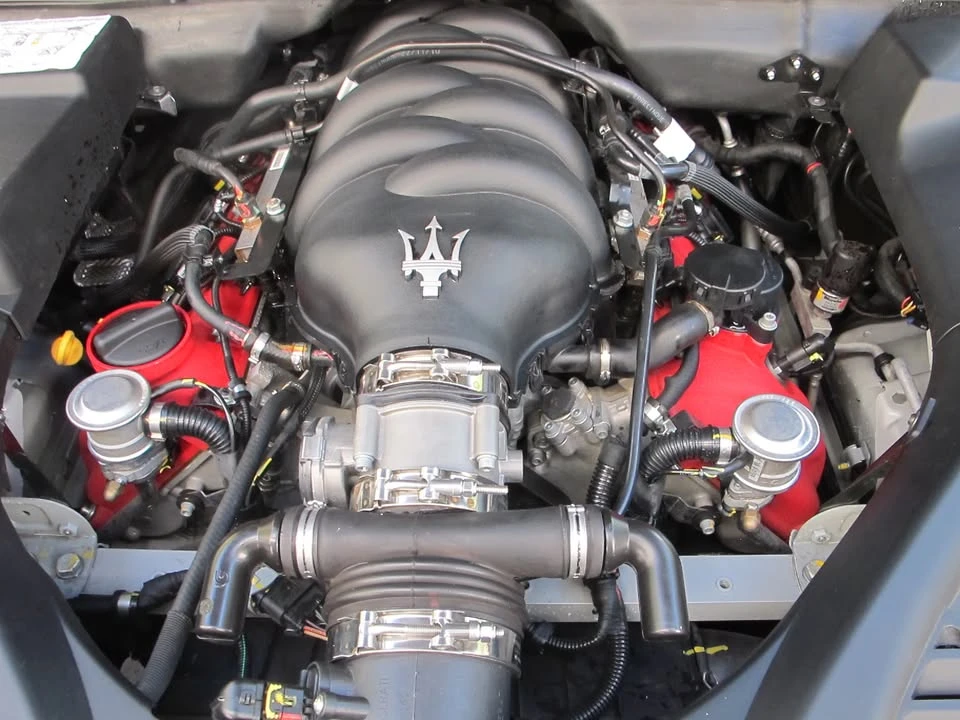 2012 Maserati Quattroporte 5th Gen - Image 18 of 19