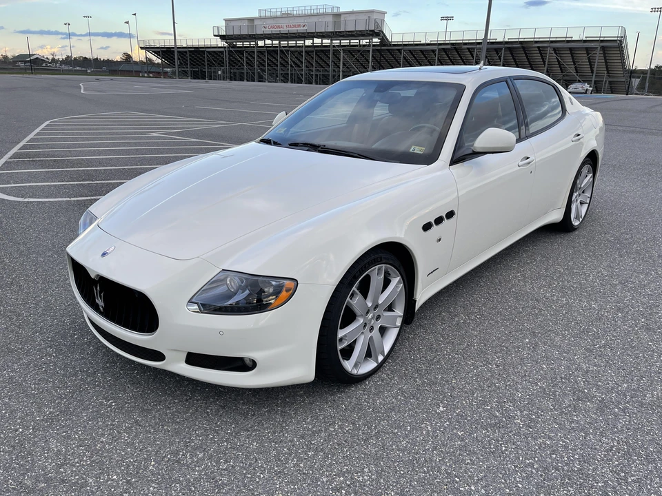 2012 Maserati Quattroporte 5th Gen - Image 7 of 31