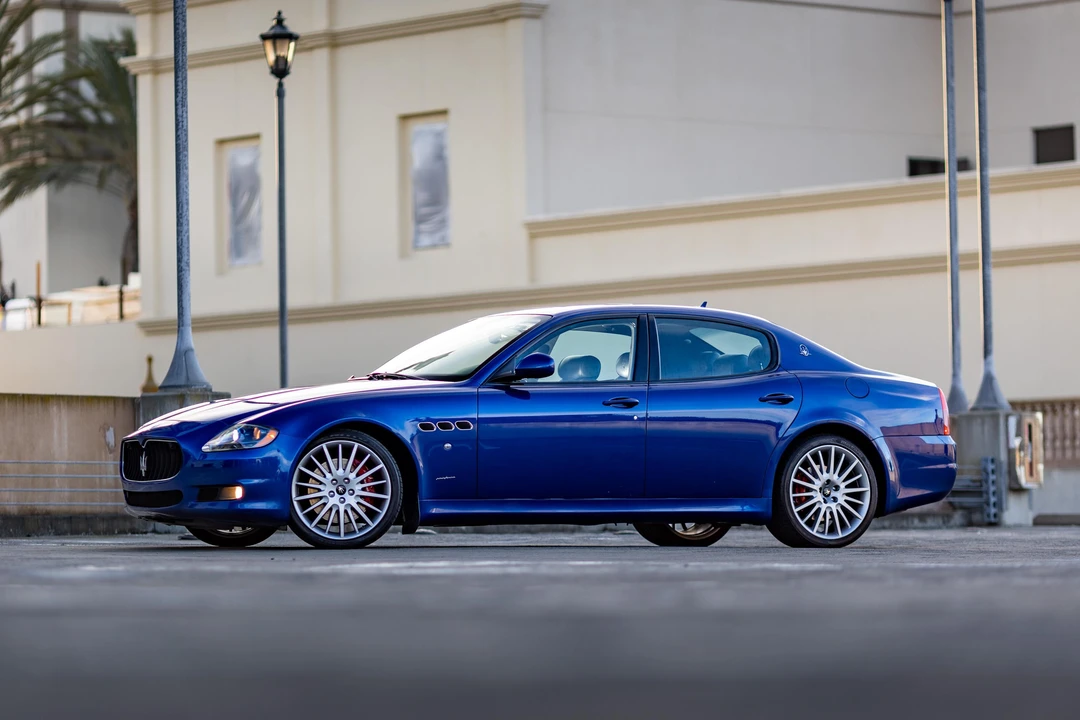 2012 Maserati Quattroporte 5th Gen - Image 17 of 31