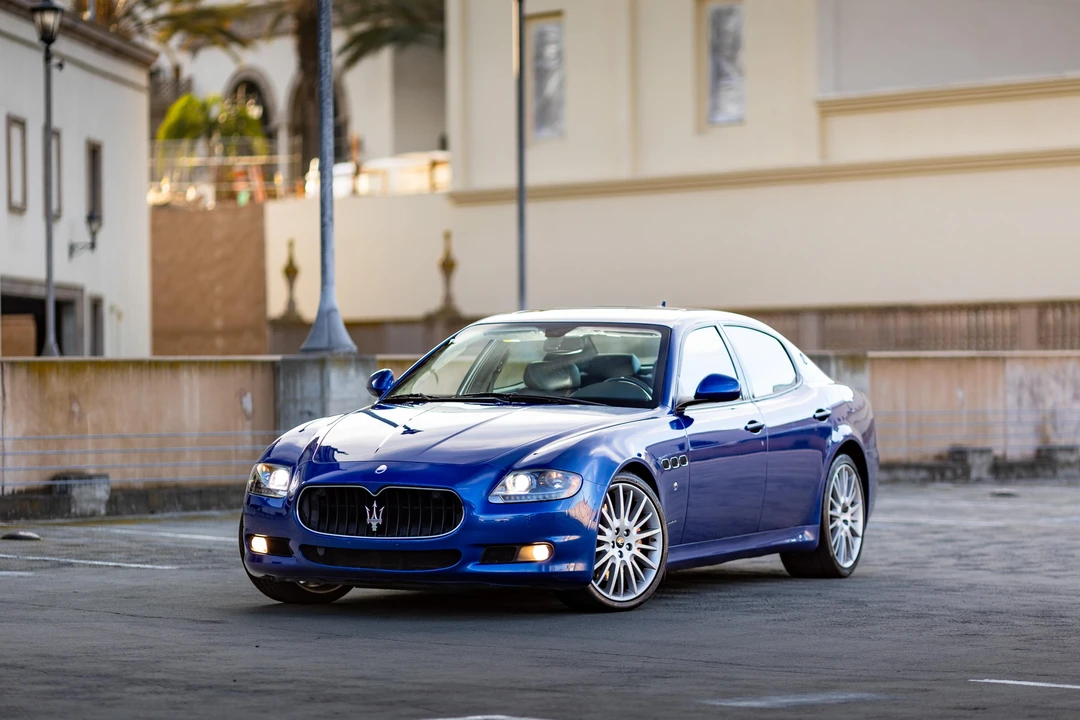 2012 Maserati Quattroporte 5th Gen - Image 8 of 31