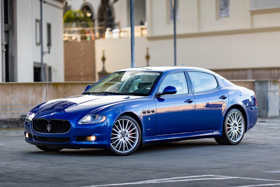 2012 Maserati Quattroporte 5th Gen - Image 15 of 31