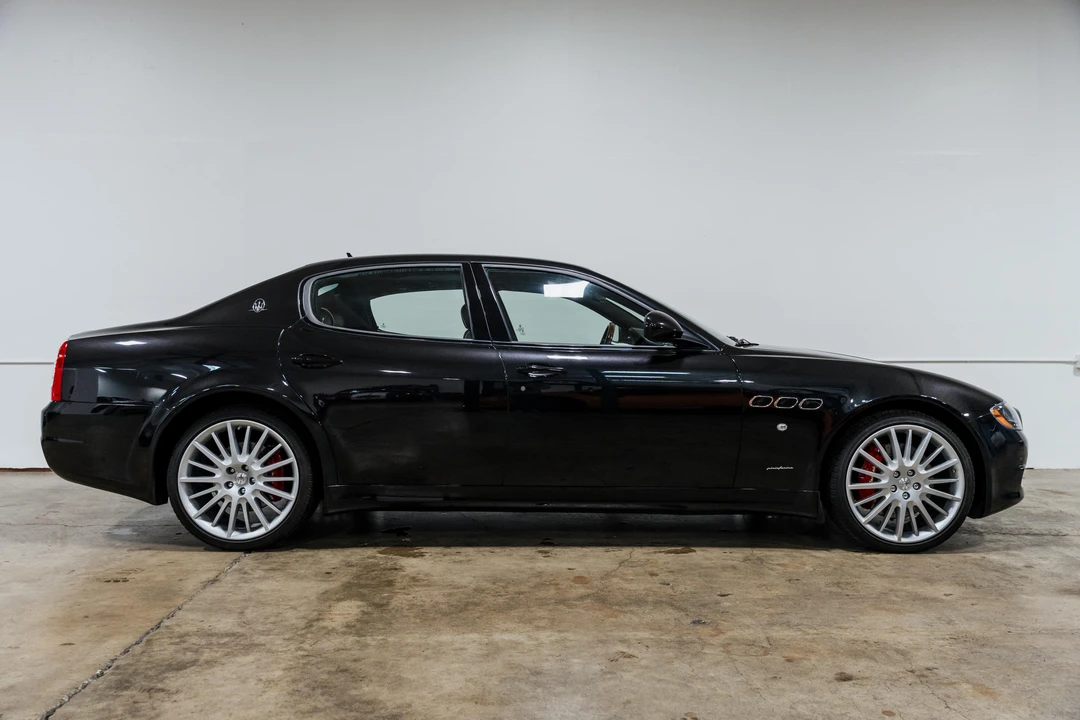 2012 Maserati Quattroporte 5th Gen - Image 14 of 31