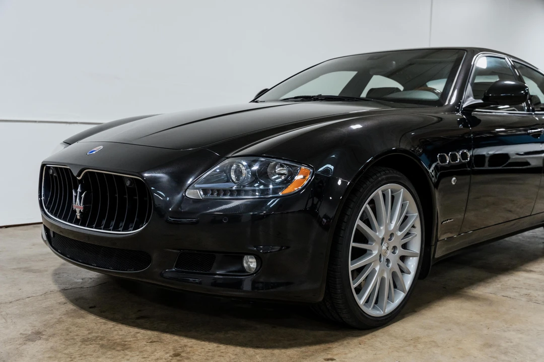 2012 Maserati Quattroporte 5th Gen - Image 28 of 31