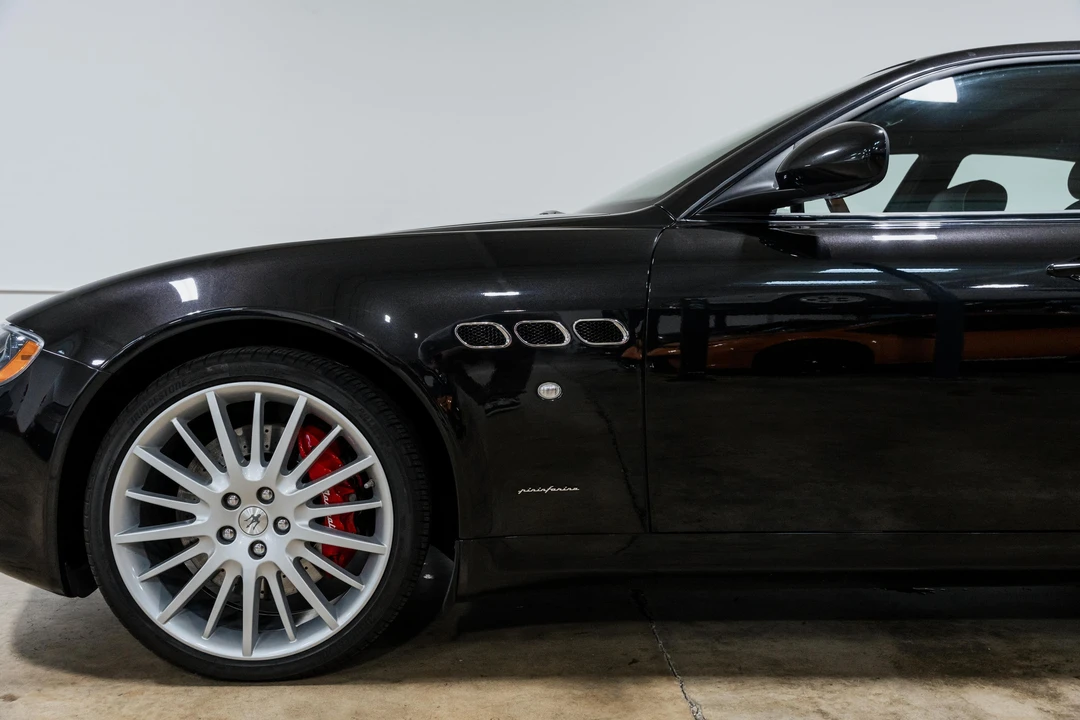 2012 Maserati Quattroporte 5th Gen - Image 30 of 31