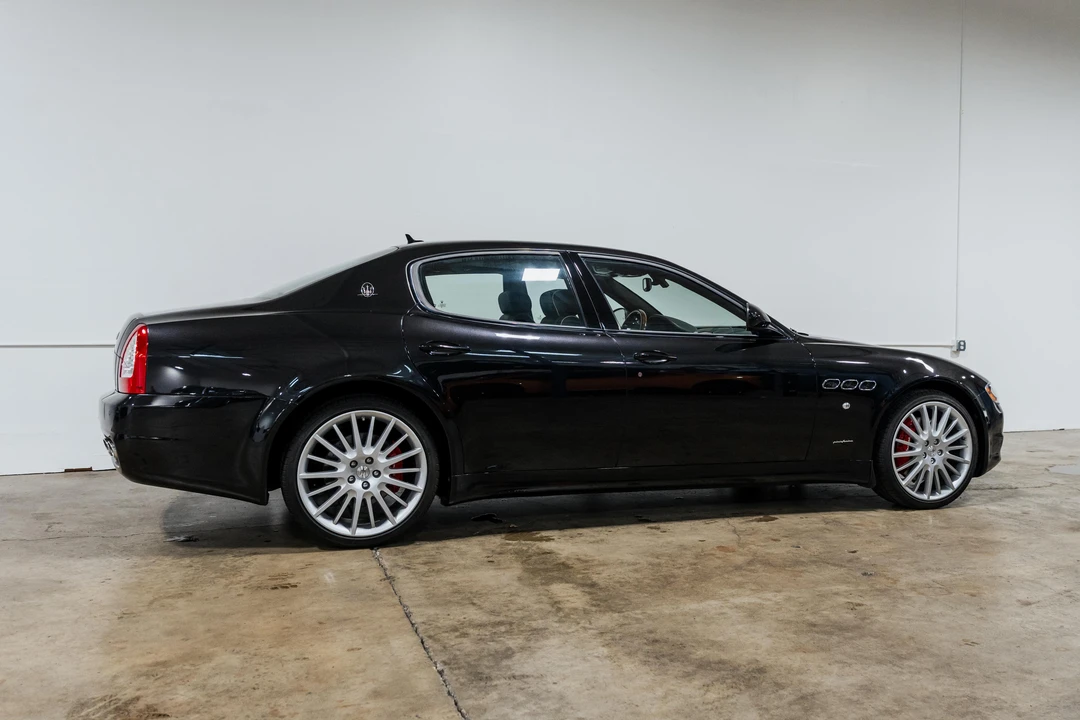 2012 Maserati Quattroporte 5th Gen - Image 13 of 31