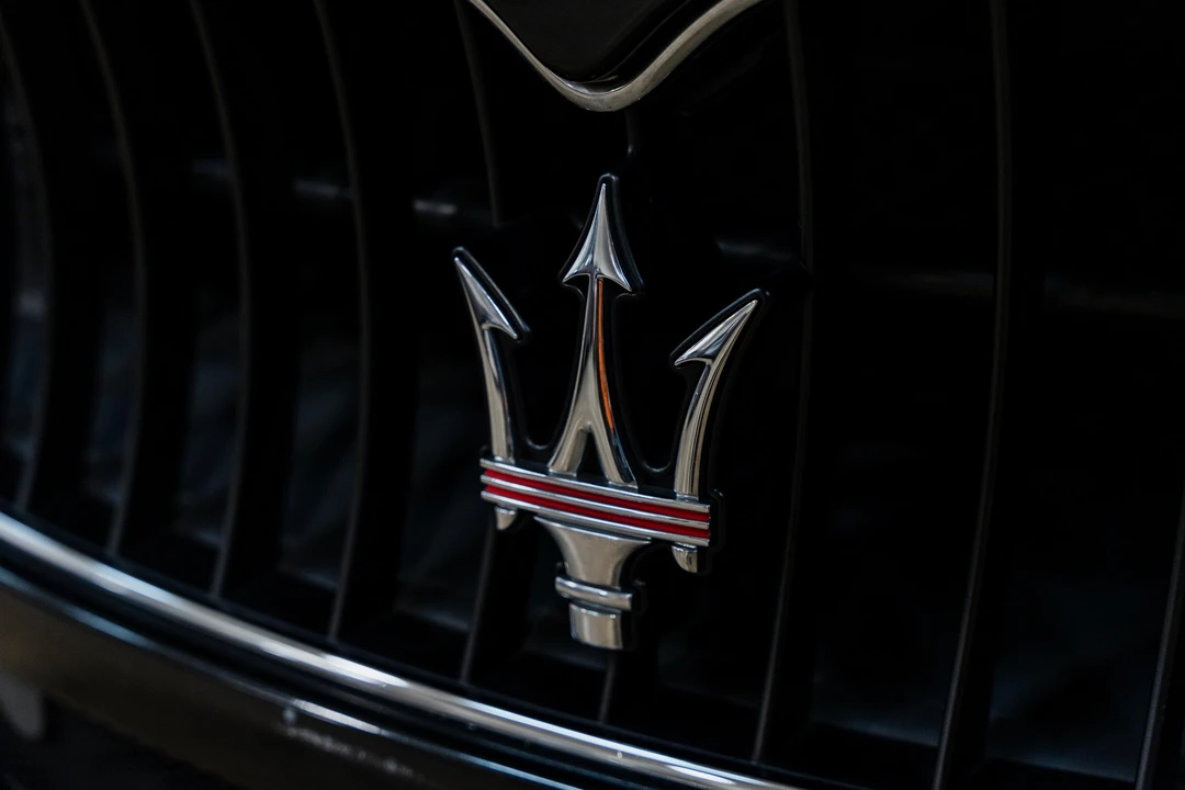 2012 Maserati Quattroporte 5th Gen - Image 24 of 31