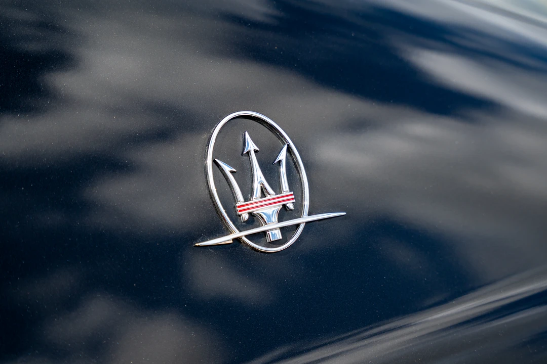 2012 Maserati Quattroporte 6th Gen - Image 25 of 31