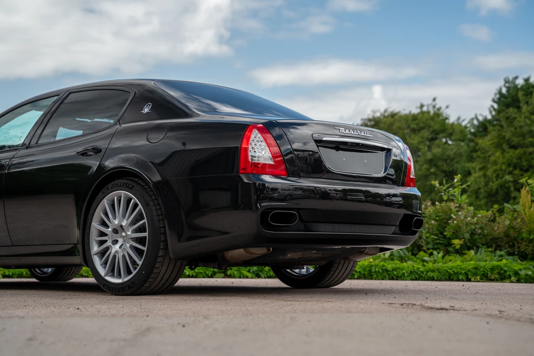 2012 Maserati Quattroporte 6th Gen - Image 26 of 31