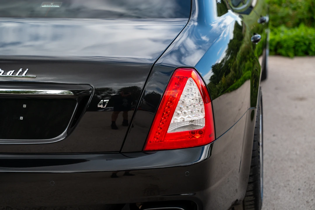 2012 Maserati Quattroporte 6th Gen - Image 29 of 31