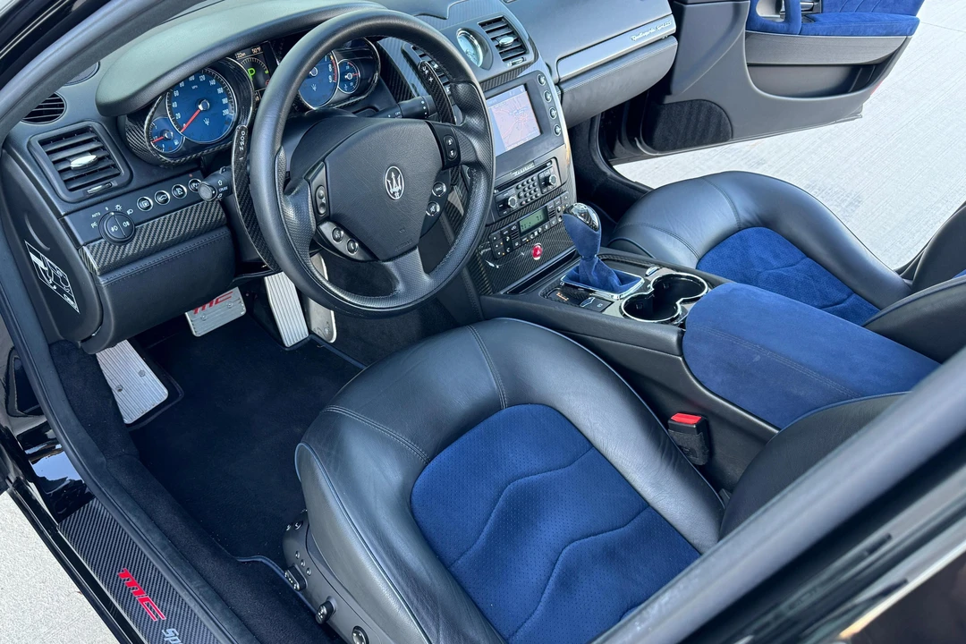 2012 Maserati Quattroporte 5th Gen - Image 25 of 31