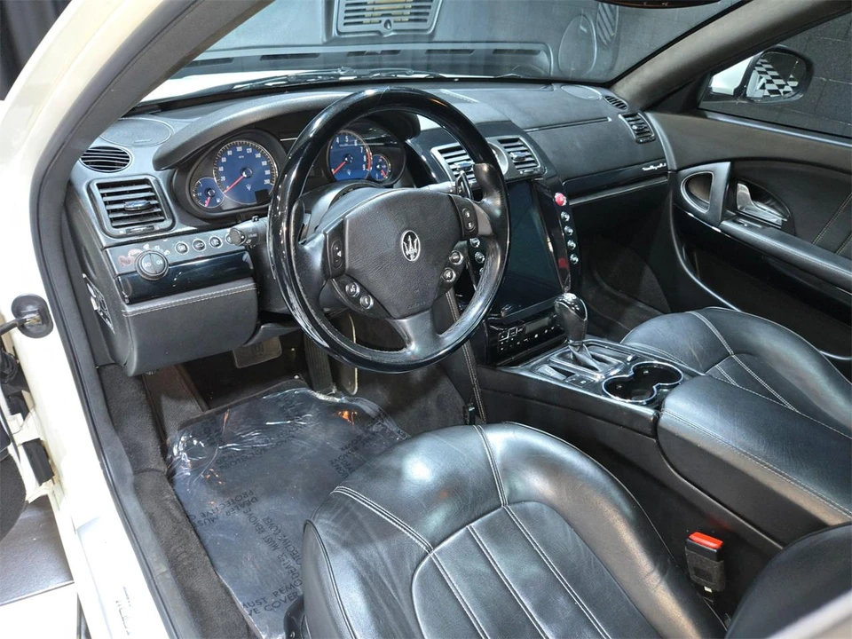 2012 Maserati Quattroporte 5th Gen - Image 9 of 31