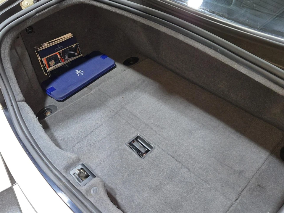 2012 Maserati Quattroporte 5th Gen - Image 15 of 31
