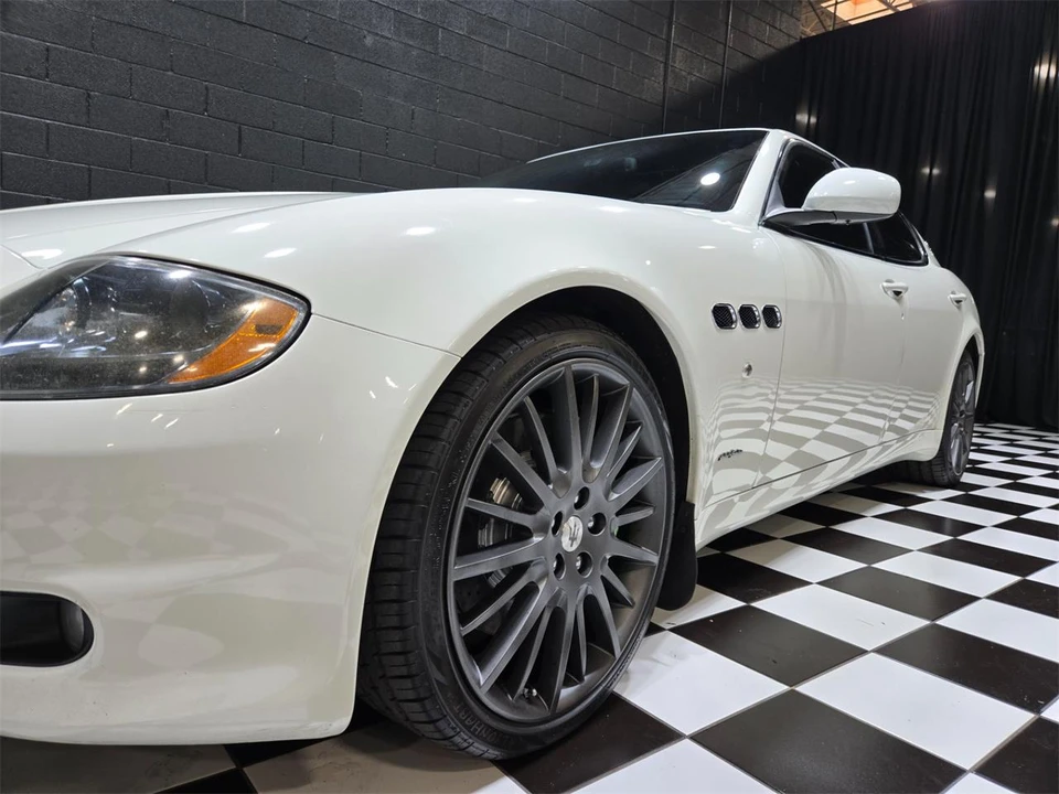 2012 Maserati Quattroporte 5th Gen - Image 20 of 31