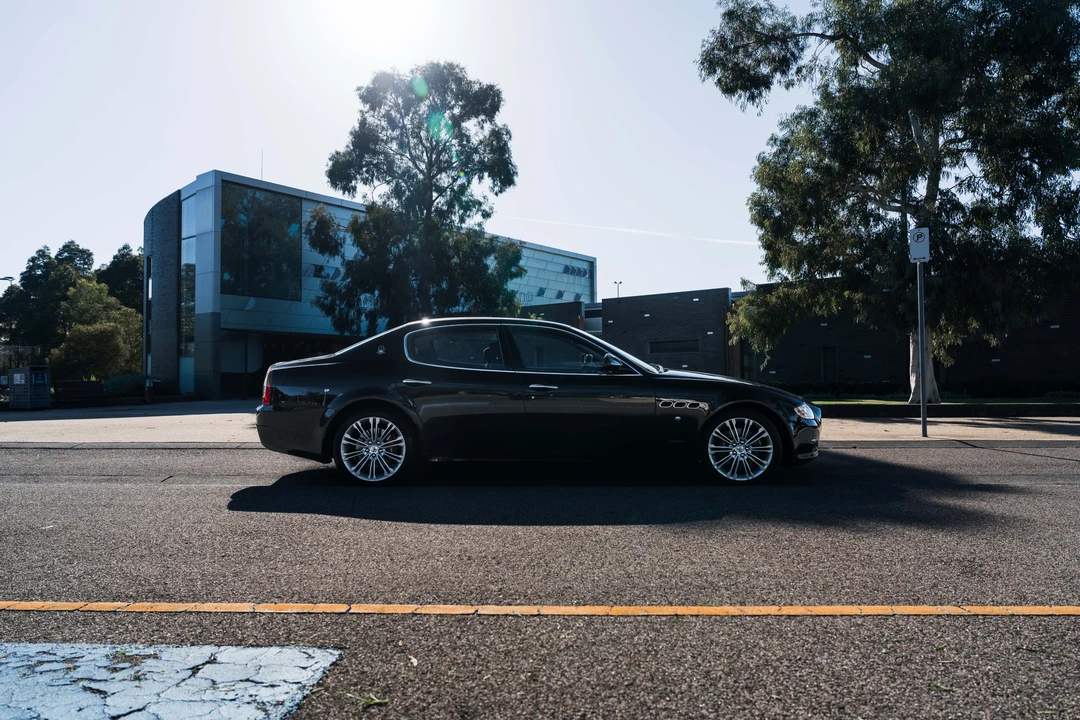 2013 Maserati Quattroporte 5th Gen - Image 10 of 31