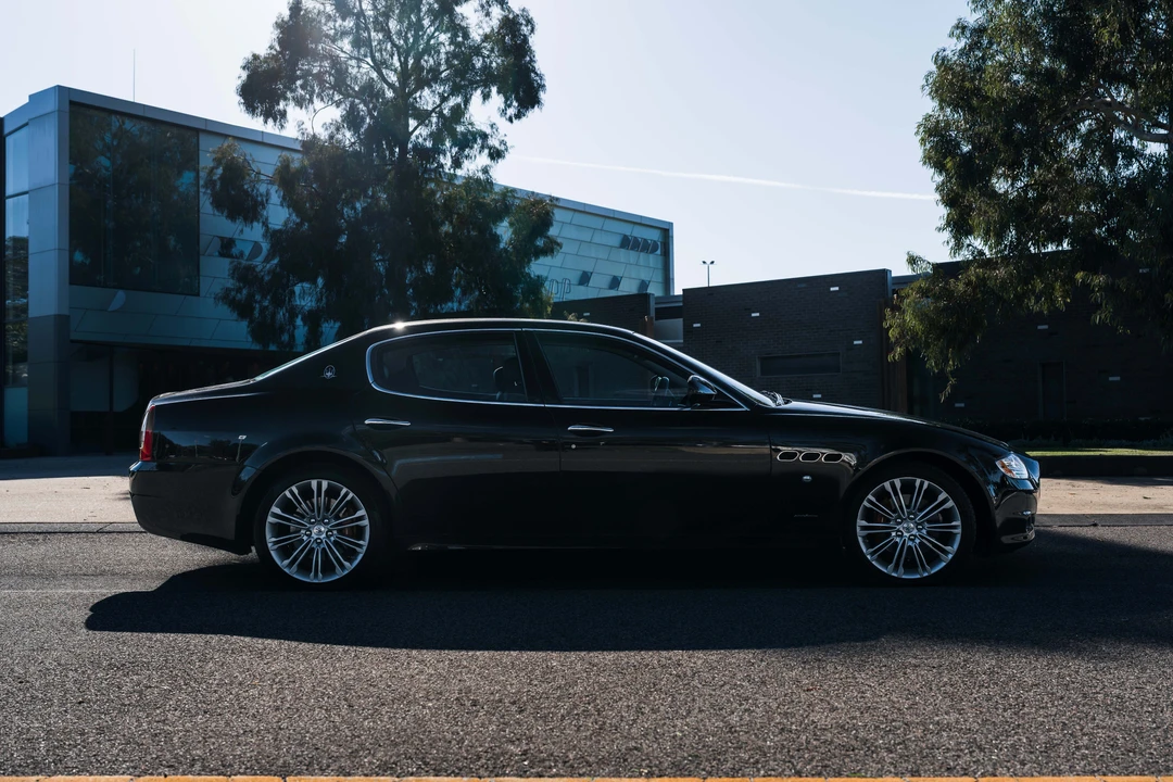 2013 Maserati Quattroporte 5th Gen - Image 8 of 31
