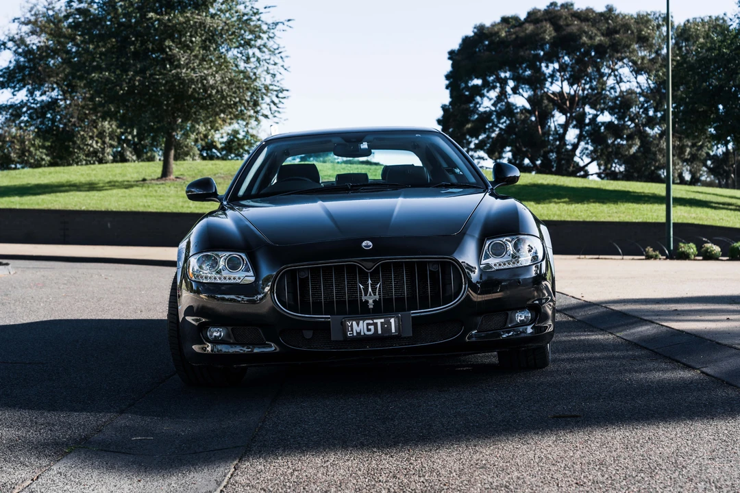 2013 Maserati Quattroporte 5th Gen - Image 2 of 31
