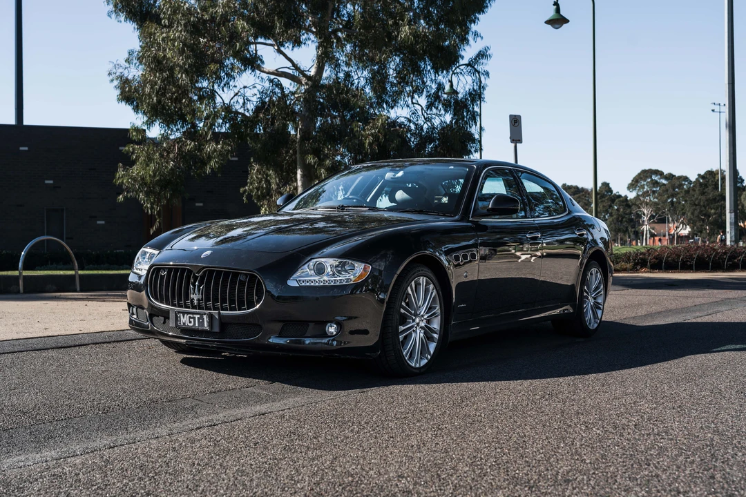 2013 Maserati Quattroporte 5th Gen - Image 3 of 31
