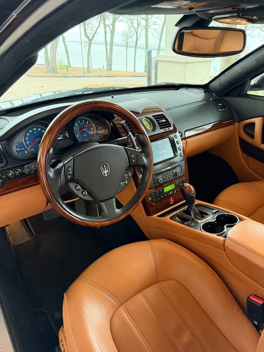 2012 Maserati Quattroporte 5th Gen - Image 2 of 19