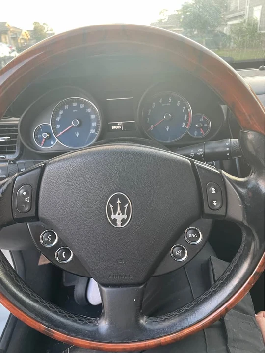 2012 Maserati Quattroporte 5th Gen - Image 9 of 12