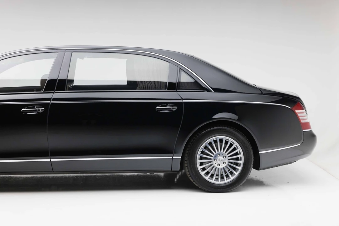 2012 Maybach - Image 19 of 31
