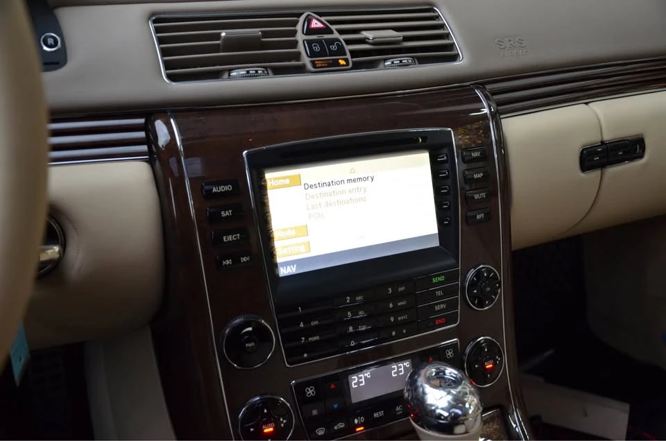 2012 Maybach 57 - Image 7 of 8