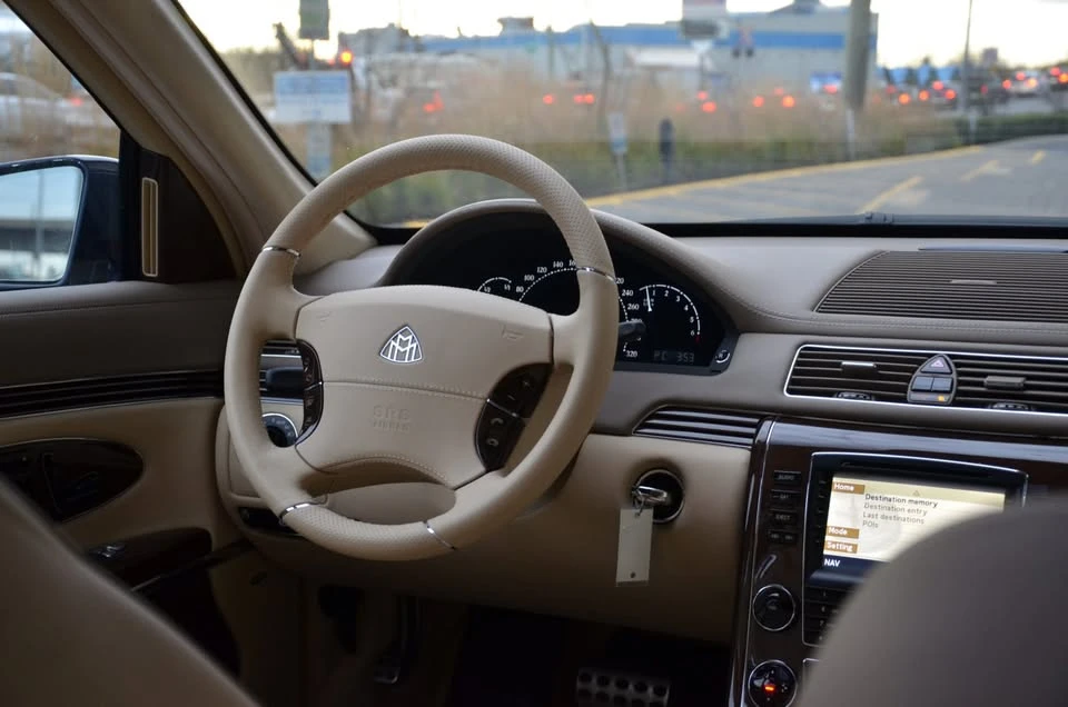 2012 Maybach 57 - Image 9 of 14