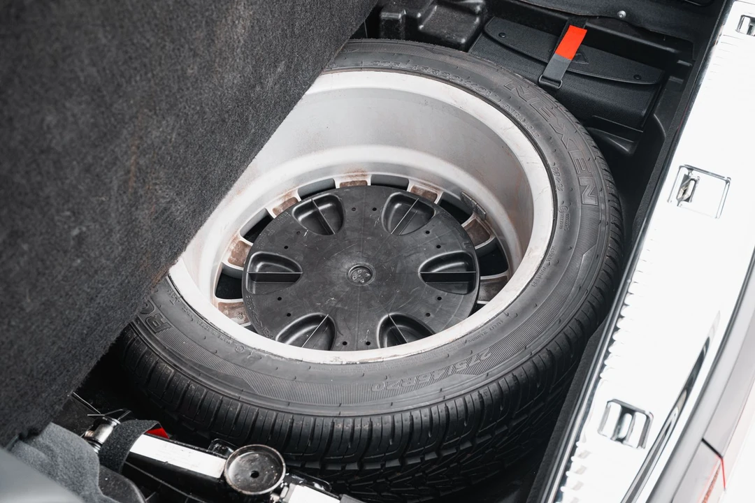 2012 Maybach 62 - Image 15 of 31