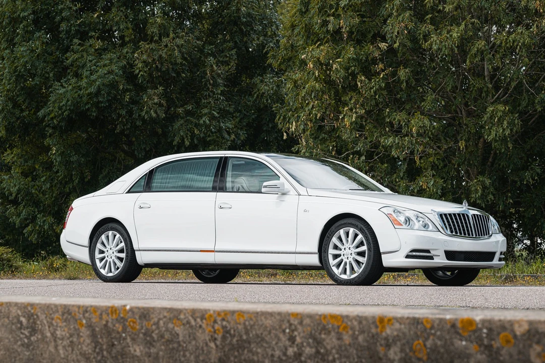 2012 Maybach 62 - Image 2 of 31