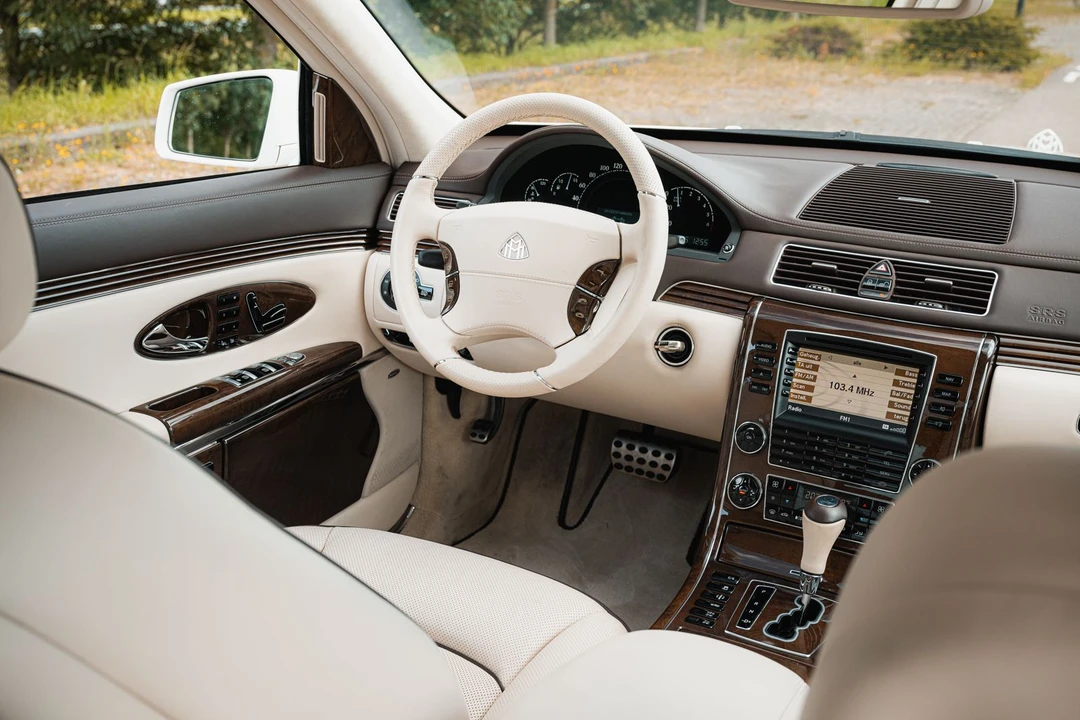 2012 Maybach 62 - Image 28 of 31