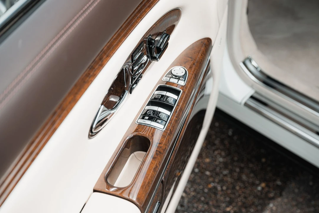 2012 Maybach 62 - Image 31 of 31