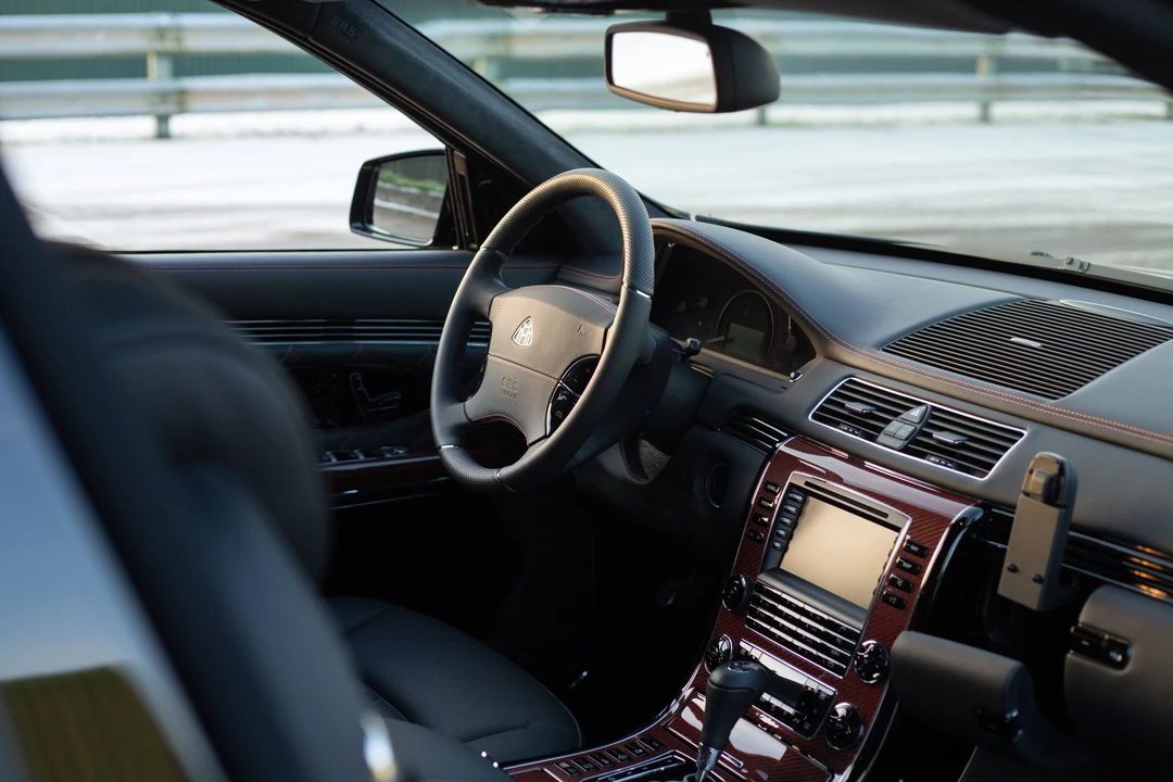 2012 Maybach - Image 11 of 31