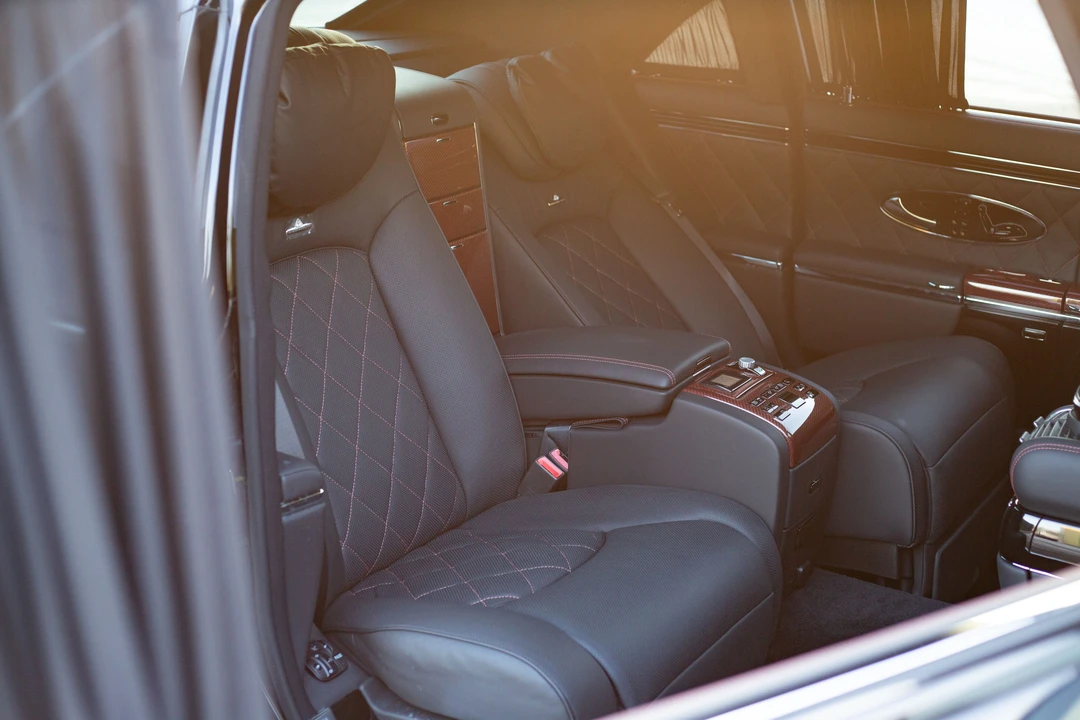 2012 Maybach - Image 29 of 31
