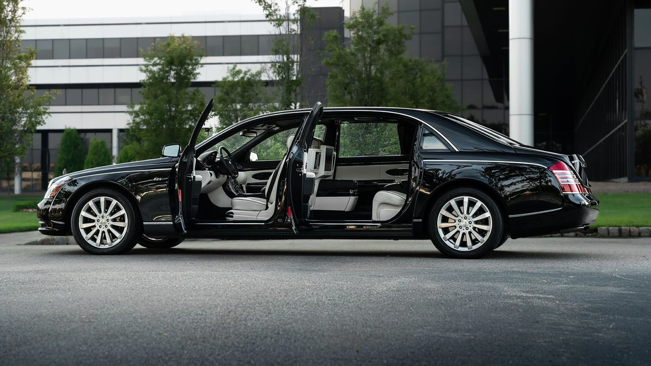 2012 Maybach 62 - Image 14 of 31