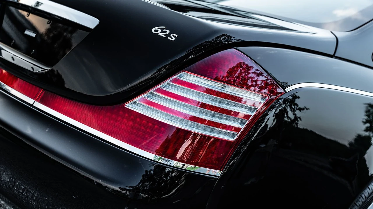 2012 Maybach 62 - Image 30 of 31