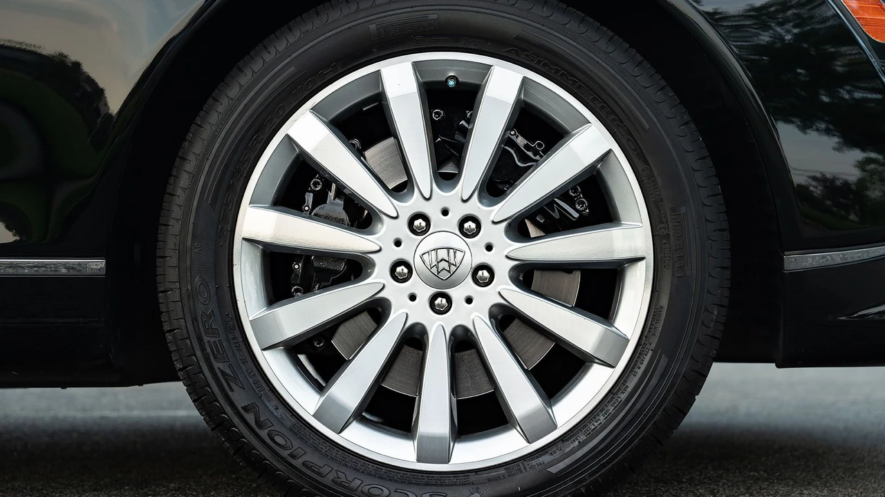 2012 Maybach 62 - Image 21 of 31