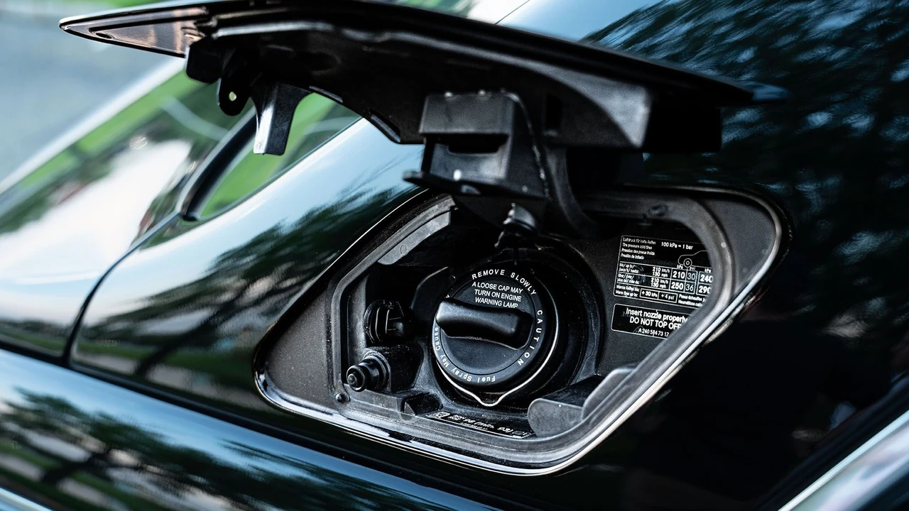 2012 Maybach 62 - Image 31 of 31