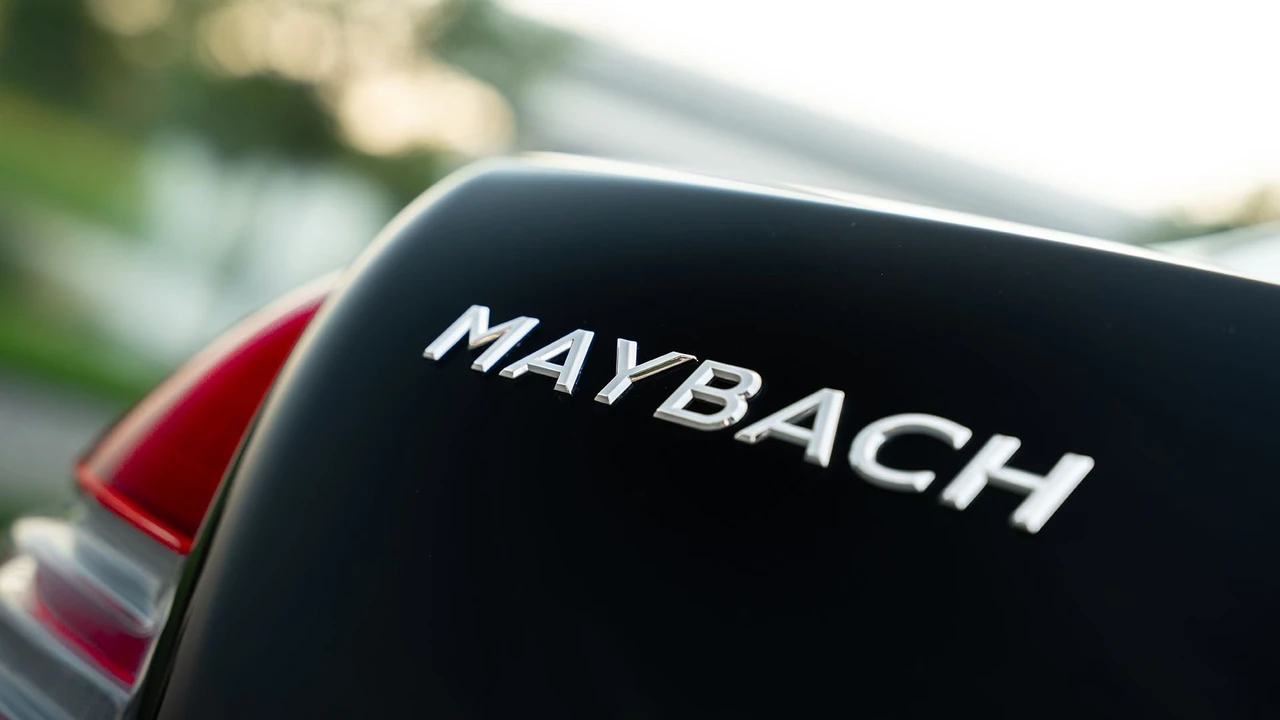 2012 Maybach 62 - Image 25 of 31