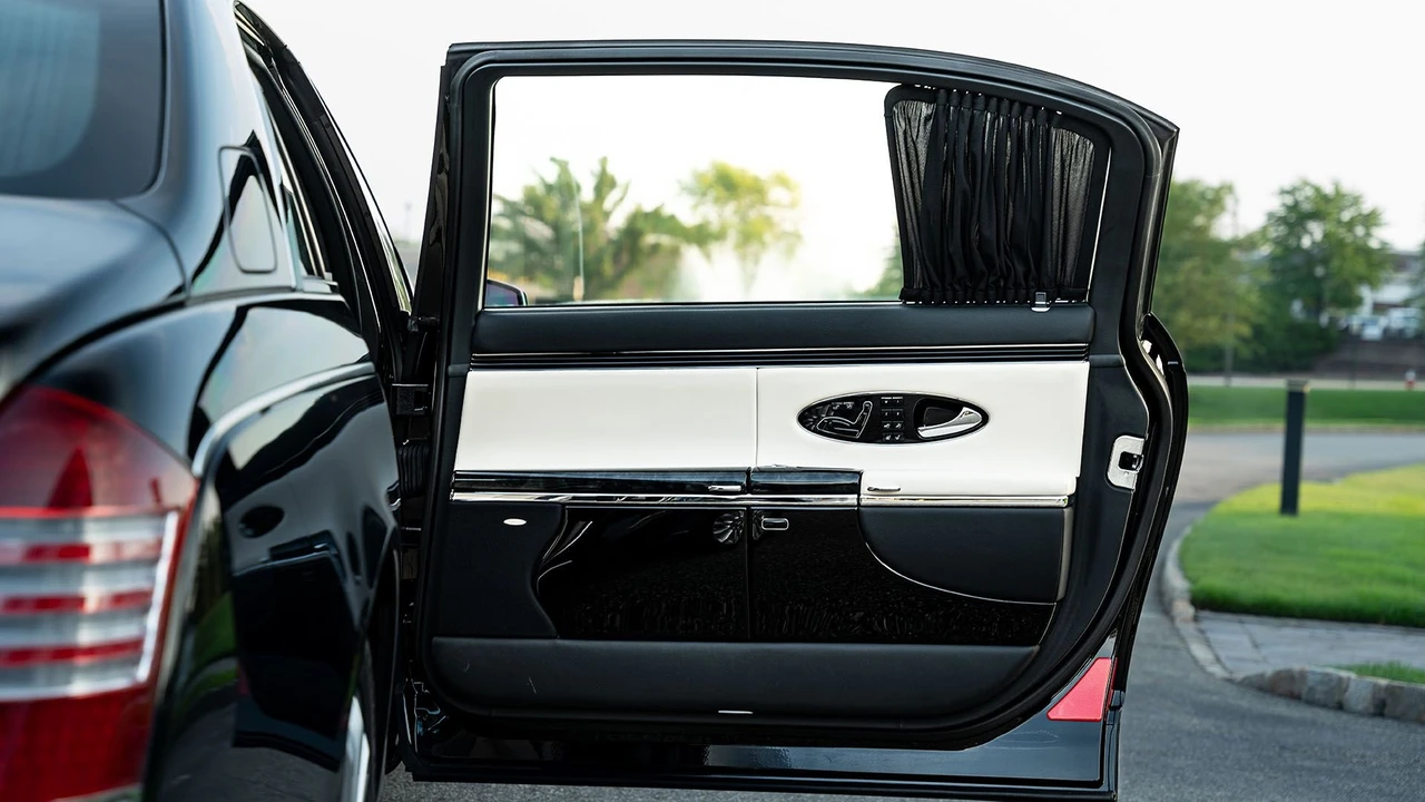 2012 Maybach 62 - Image 16 of 31