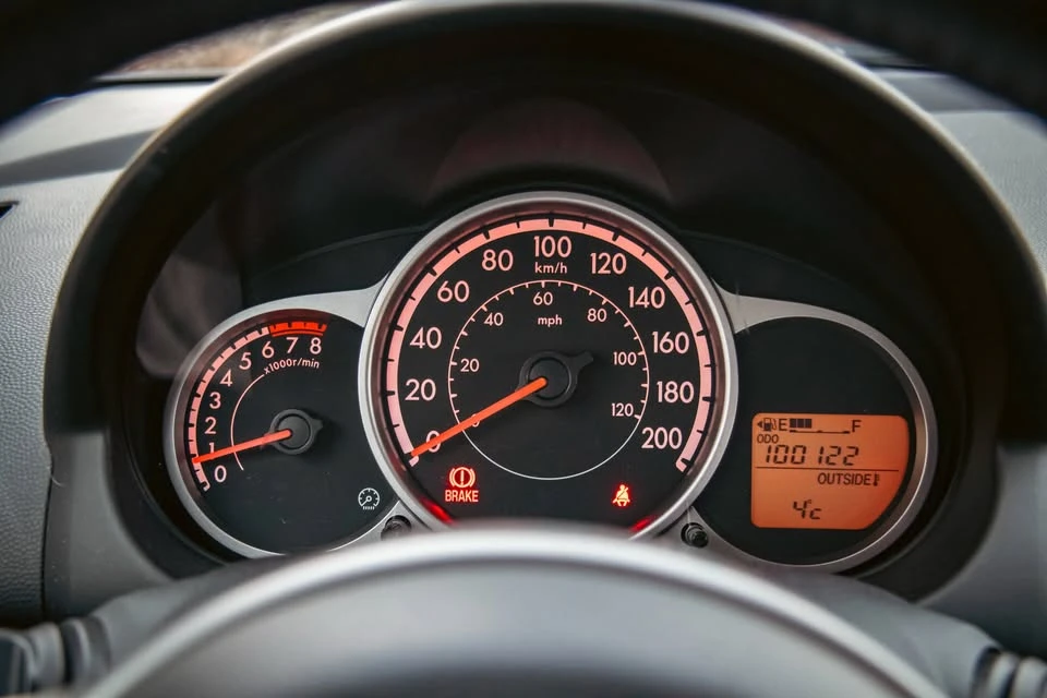 2012 Mazda Mazda 2 2nd Gen - Image 6 of 12