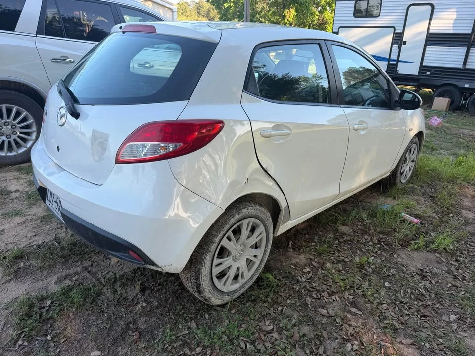 2012 Mazda Mazda 2 2nd Gen - Image 2 of 6