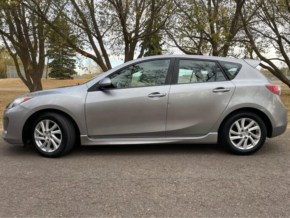 2012 Mazda Mazda 3 2nd Gen - Image 2 of 10