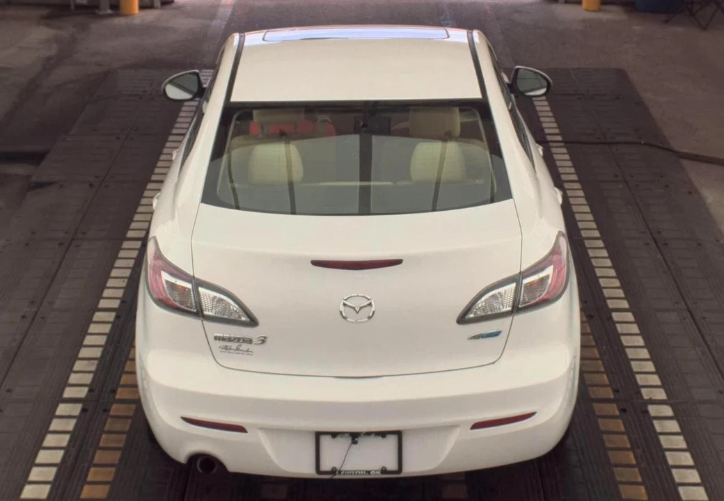 2012 Mazda Mazda 3 2nd Gen - Image 6 of 18