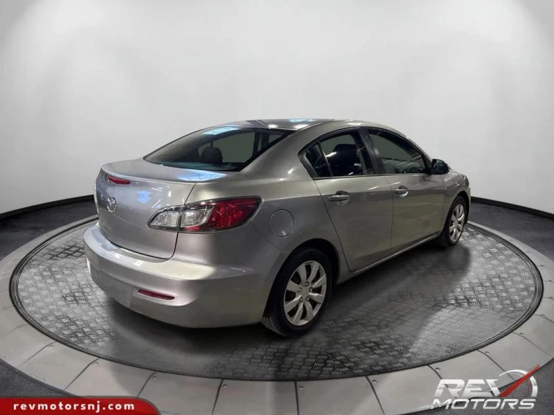 2012 Mazda Mazda 3 2nd Gen - Image 5 of 12