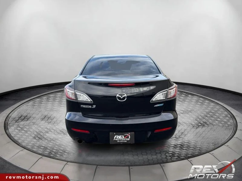 2012 Mazda Mazda 3 2nd Gen - Image 4 of 12