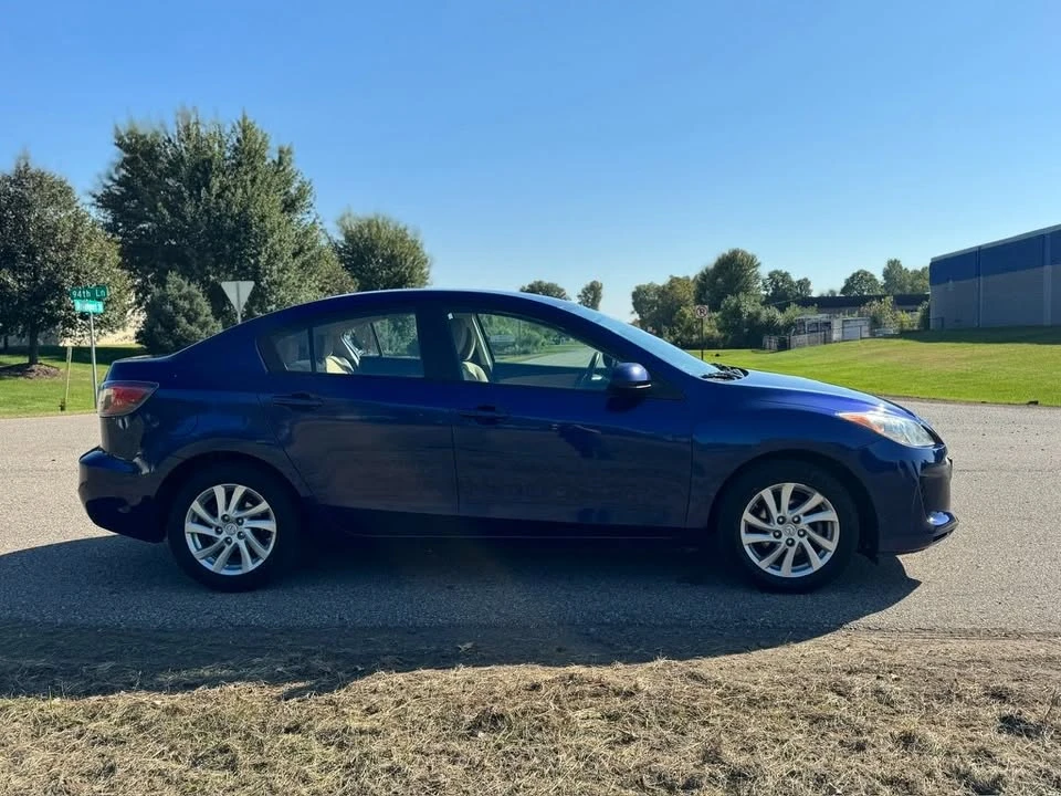 2012 Mazda Mazda 3 2nd Gen - Image 3 of 17