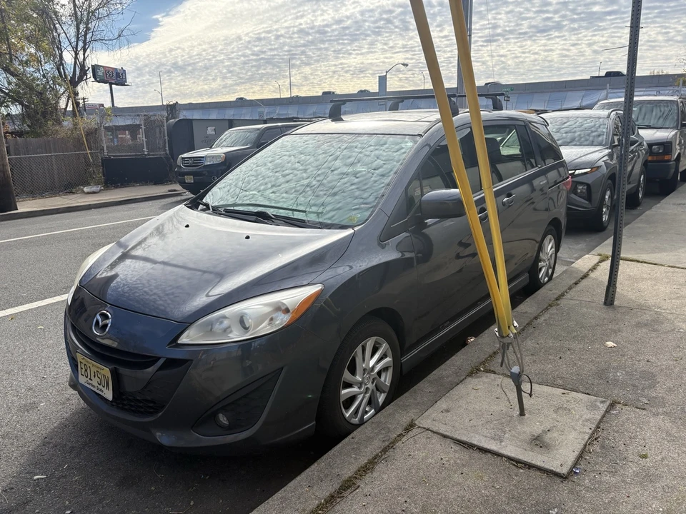 2012 Mazda Mazda 5 - Image 5 of 15