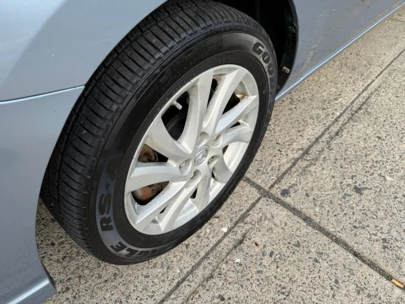 2012 Mazda Mazda 5 - Image 9 of 12