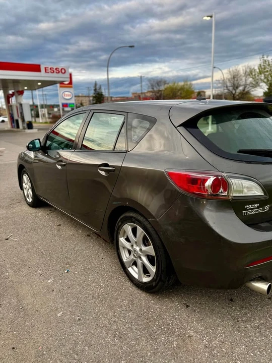 2012 Mazda Mazda 3 2nd Gen - Image 3 of 16