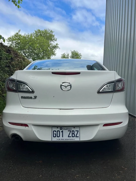 2012 Mazda Mazda 3 2nd Gen - Image 2 of 12