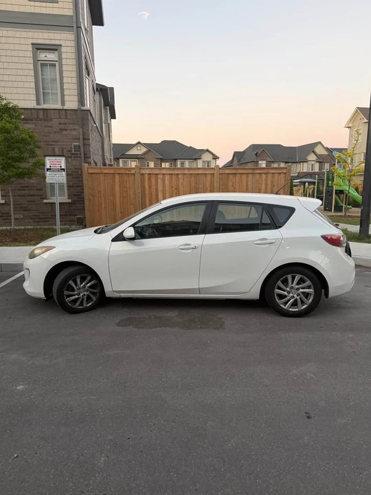 2012 Mazda Mazda 3 2nd Gen - Image 3 of 9